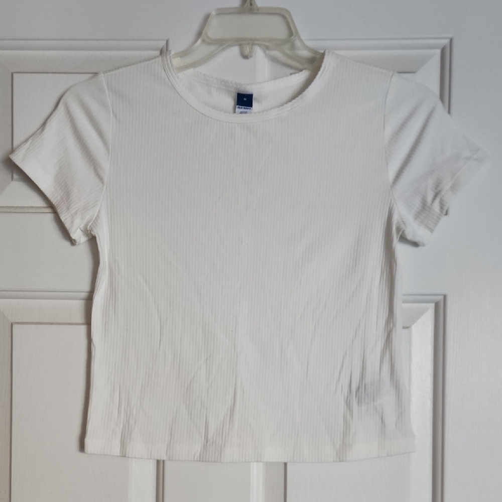 Old Navy White Short Sleeve Tee